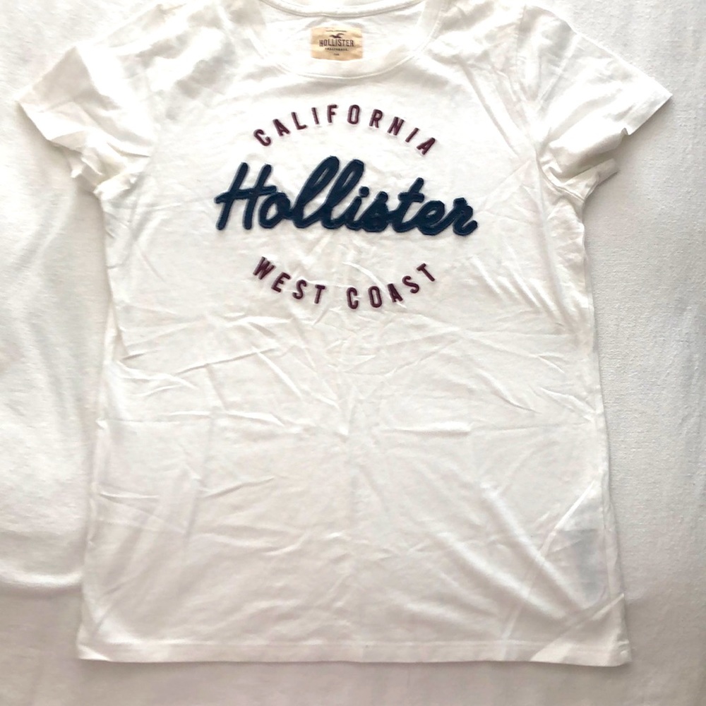 Hollister Women’s Tee Top